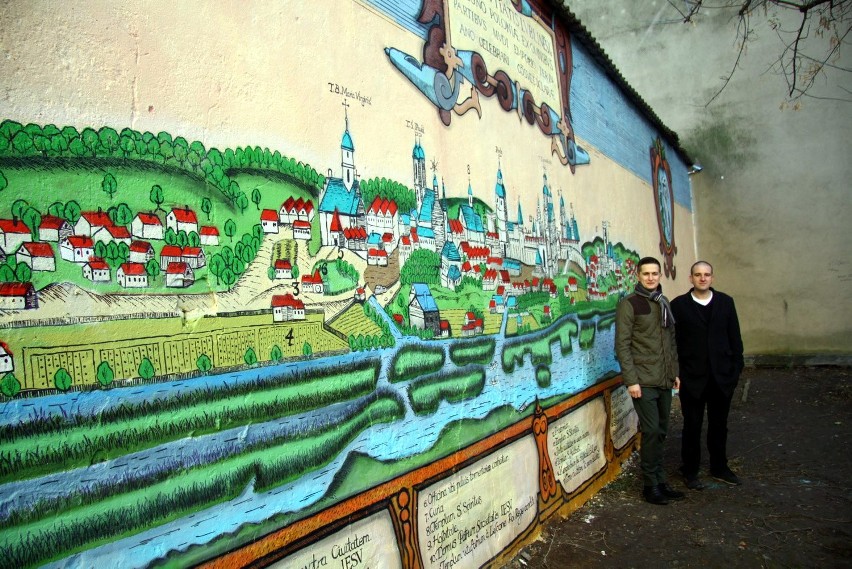 Nowy mural w Lublinie. Stoi za nim były poseł (WIDEO)