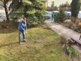 Konflikt o zieleń wokół bloku w osiedlu Zacisze w Kielcach. Mieszkańcy urządzili ją i pielęgnują, a spółdzielnia chce pieniędzy 
