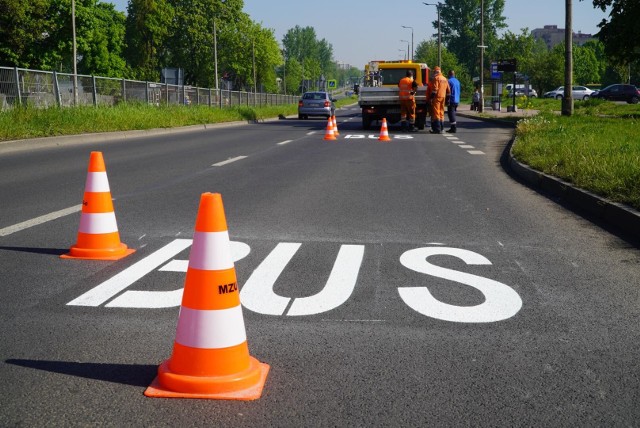 W Zagórzu powstaje nowy buspas w Sosnowcu. Zobacz kolejne zdjęcia. Przesuwaj zdjęcia w prawo - naciśnij strzałkę lub przycisk NASTĘPNE