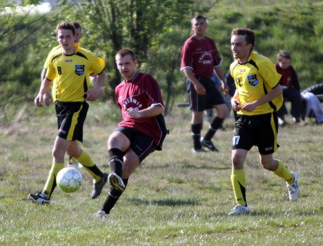 W Stalach gospodarze przegrali z Koroną Bojanów 1:3.