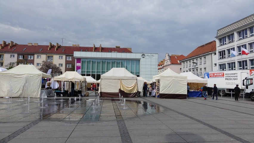W dniach 1-5 maja na Rynku Staromiejskim w Koszalinie odbywa...