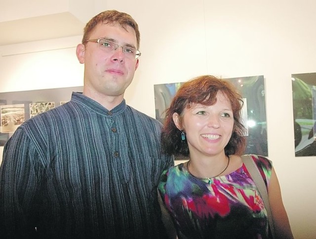 W galerii MOK można oglądać wystawę autorstwa Łukasza Czerniawskiego. Jest ona prezentowana za sprawą jego żony Dari Markowskiej-Czerniawskiej.