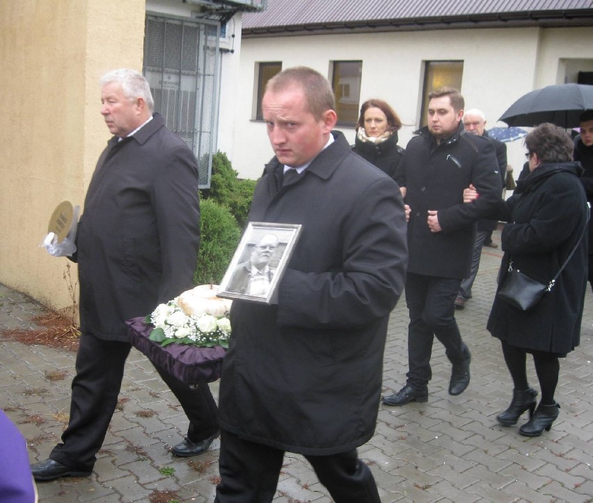 Pogrzeb Tomasza Nowickiego, starachowickiego pasjonata fotografii artystycznej