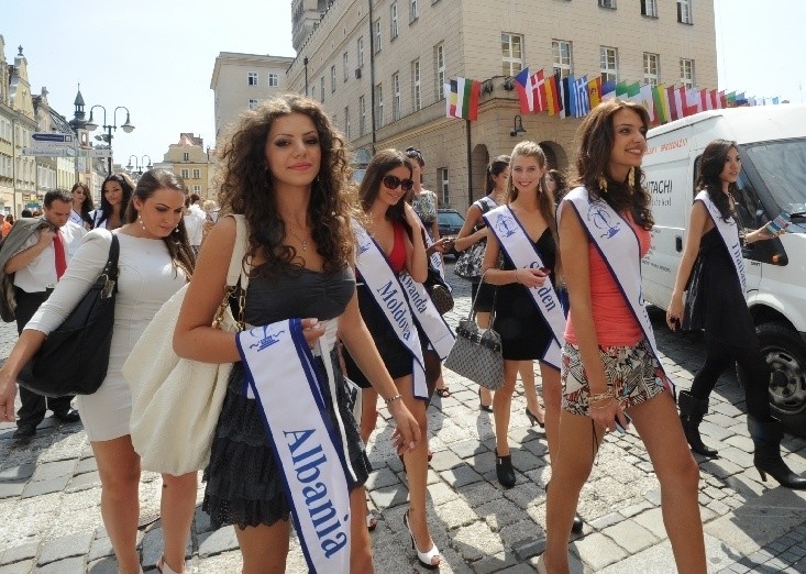 Miss Supranational 2011. Kandydatki w Opolu....