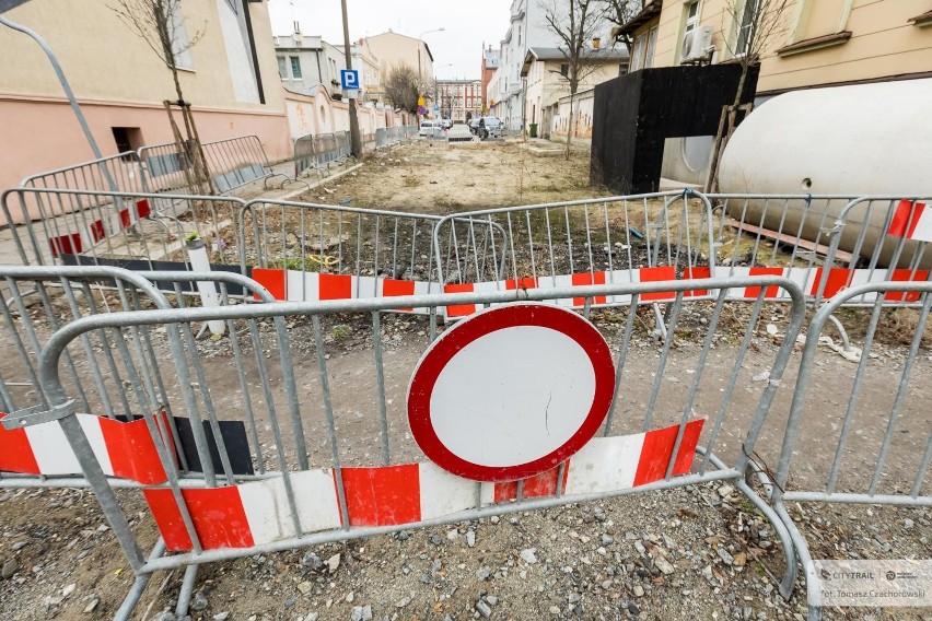 O ile Wodociągom udało się połatać część plac budów w...