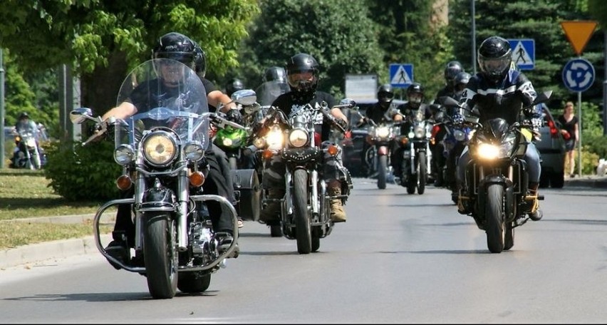 Wspaniała pomoc dla Rafalka Szwajgla  na zlocie motocyklistów w gminie Połaniec. Zebrano 6 800 złotych! (NOWE ZDJĘCIA) 
