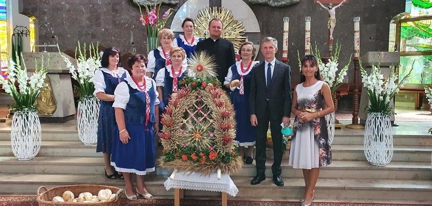 Dożynki parafialne w kościele świętego Brata Alberta w...