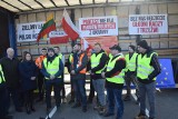 Protest rolników na granicy polsko-litewskiej w Budzisku. Nie ma blokady dróg, ruch odbywa się bez większych utrudnień 
