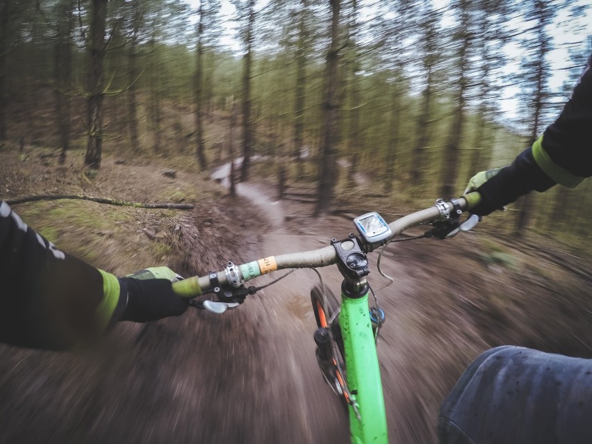 Turystyka rowerowa w Polsce kwitnie! Szlaków rowerowych mamy...