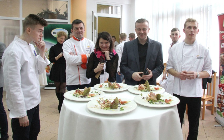 Konkurs gastronomiczny w kieleckiej szkole (WIDEO, zdjęcia)