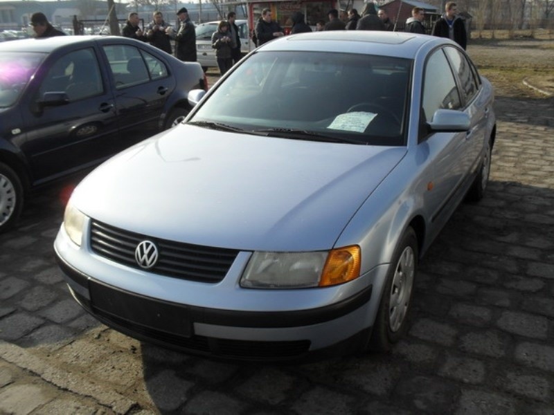 VW Passat, 1997 r., 1,8, klimatronic, ABS, 4x airbag,...