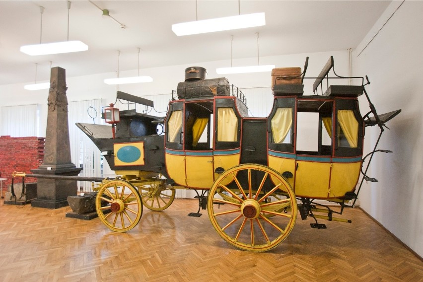 Muzeum Poczty pozostaje we Wrocławiu, ale zmienia siedzibę