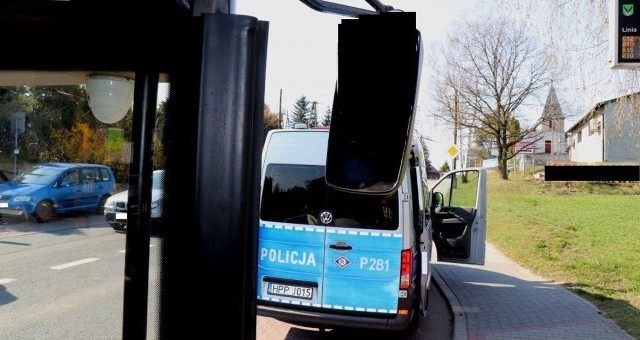 W autobusie kierowanym przez pijanego 52-latka przebywało piętnastu pasażerów.