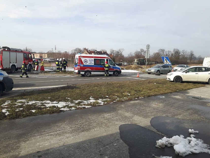 Wypadek na wschodniej obwodnicy Wrocławia. Jedna osoba ranna