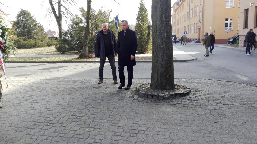 Wizytę w Lublińcu prezydent Andrzej Duda rozpoczął od...