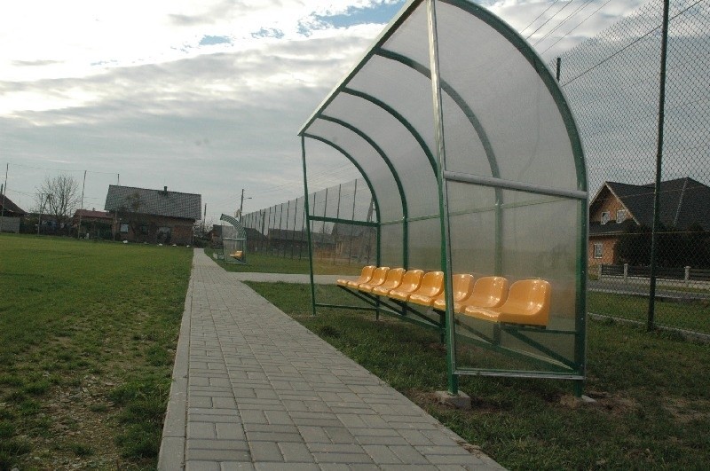 Centrum sportowo-rekreacyjne w Ligocie Oleskiej