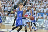 Anwil Włocławek wygrał "błotnisty" mecz! Jest 1-0 w finale ze Stalą!