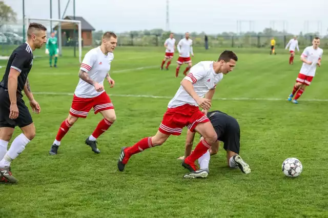 Kwiecień 2019. Czarni wtedy jeszcze grali w Staniątkach