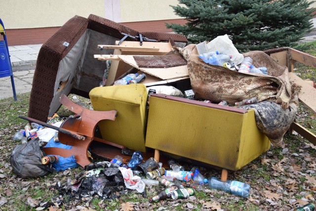 Największe zmiany dotyczą odpadów wielkogabarytowych, czyli m.in. mebli i innych przedmiotów nie mieszczących się do zwykłych śmietników.