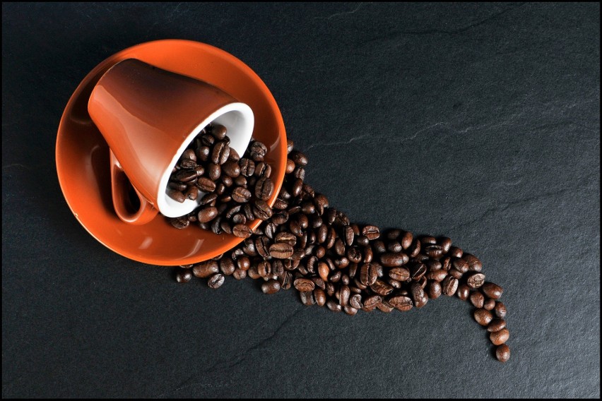 Zdrowe zamienniki kawy, które postawią cię na nogi. Sprawdź...