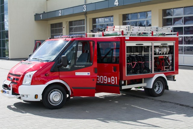 Strażacy z Witnicy mają nowy wóz gaśniczy.
