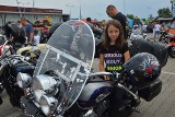 Motopiknik w Bełchatowie. Był zlot motocykli, zabytkowe samochody i atrakcje dla dzieci