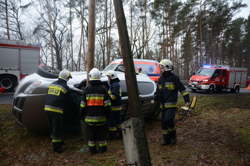 Na trasie Nowogród Bobrzański - Żagań, zaraz za tą pierwszą...