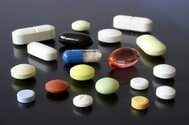 Od stycznia w aptekach może brakować części leków refundowanych - alarmują dystrybutorzy.