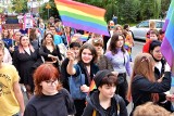 Opole. Ponad 600 osób przeszło ulicami miasta w trzecim Marszu Równości. Na trasie zorganizowano kontrmanifestacje