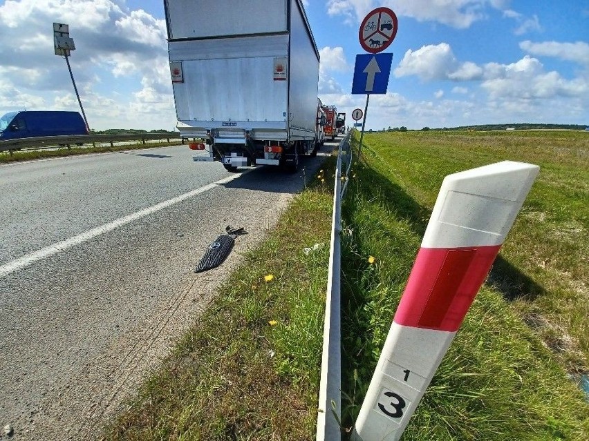 Karambol na łączniku autostradowej obwodnicy Wrocławia. Są ranni