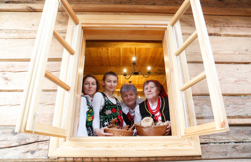 Dorota Osikowska, Anna Dzień, Zofia Mroszczyk i Bronisława...