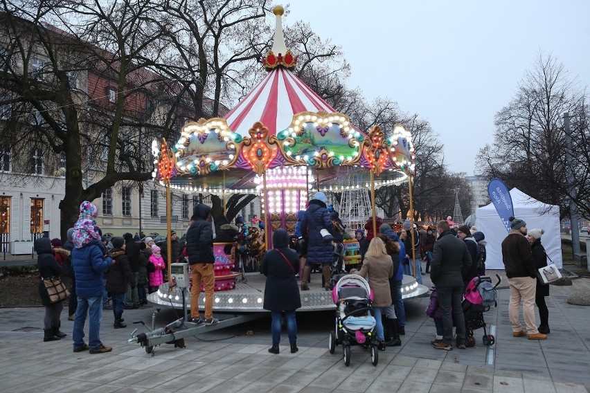 Świąteczne jarmarki w Szczecinie. Co nas czeka w tym roku? Będzie w czym wybierać