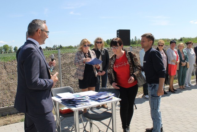 W poniedziałek, 17 maja wręczono klucze do nowo wybudowanego bloku przy ul. Dantyszka w Wąbrzeźnie