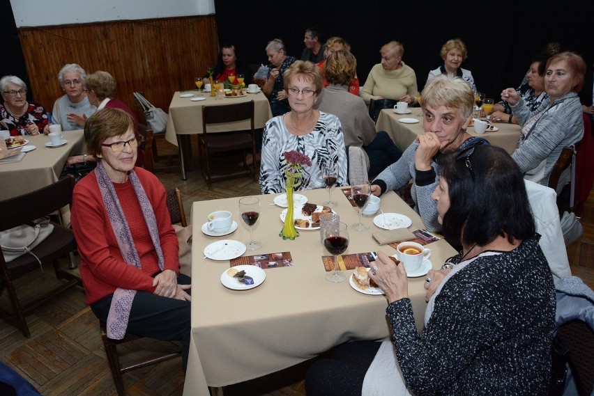 XXII Kawiarnia Literacka w Skarżysku. Bohaterką - Elżbieta Jach (ZDJĘCIA)