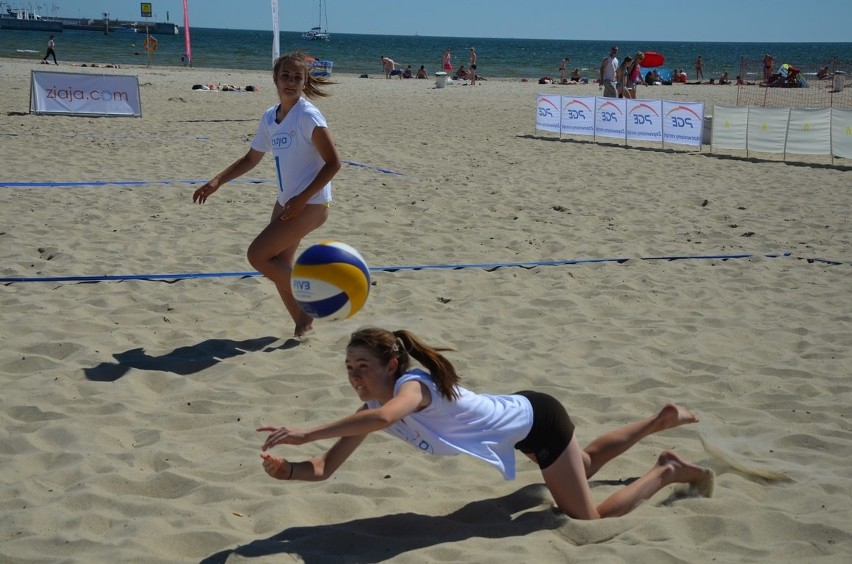 PGE Cup w siatkówce plażowej w Sopocie: Zacięta rywalizacja w ukropie [WYNIKI, ZDJĘCIA]