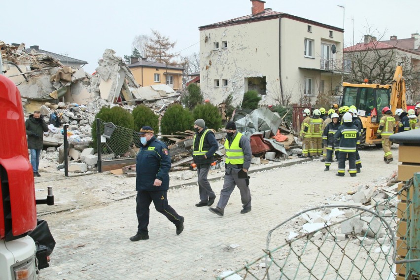 Wybuch gazu w Puławach. W zgliszczach domu ratownicy odnaleźli ciała dwojga małżonków