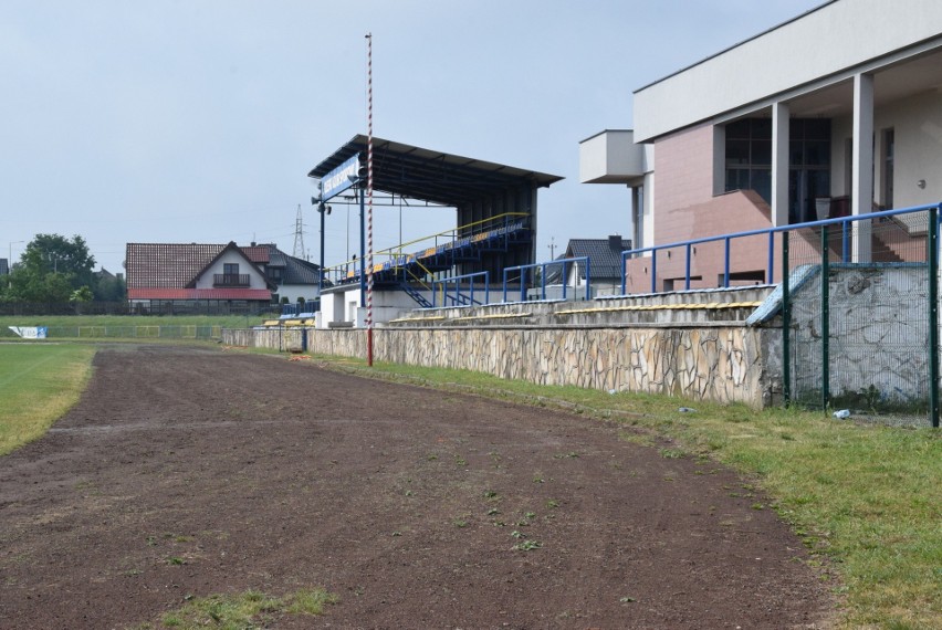 Stadion miejski OKS-u Olesno.