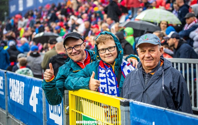 Kibice na meczu Raków Częstochowa - Stal Mielec