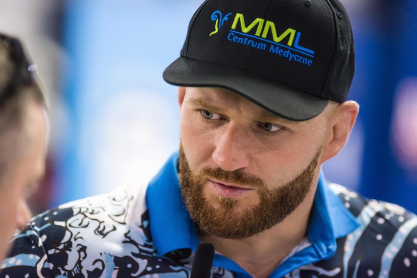 Bilans Jana Błachowicza w MMA to 24 wygrane, 8 przegranych....