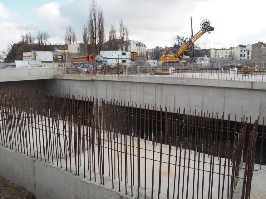 Tunel średnicowy w Łodzi. Stacja Łódź Polesie powoli wychodzi z ziemi... Za około miesiąc dotrze tu Katarzyna