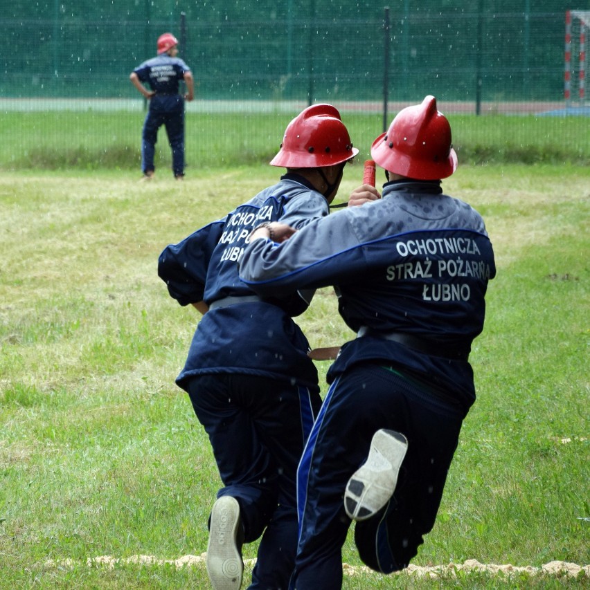 Gminne zawody młodzieżowych drużyn pożarniczych w Łubnie