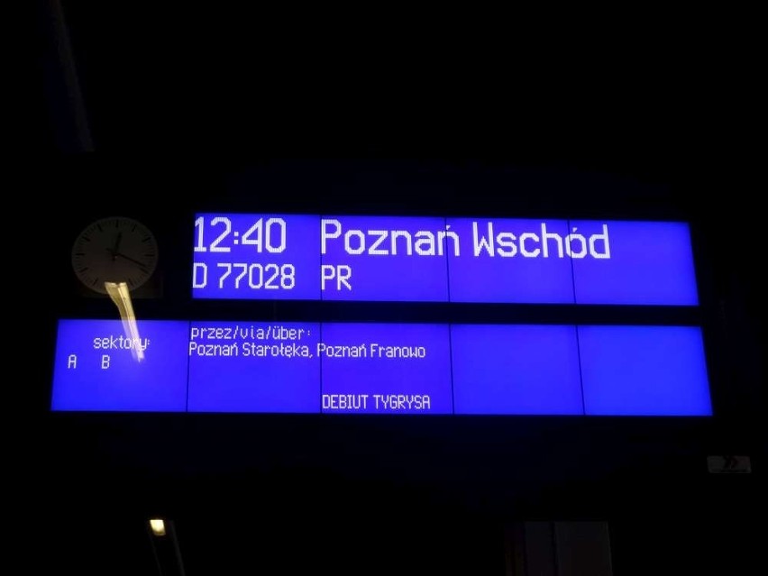 Pierwszy wyremontowany pociąg  w piątek trafił do Poznania....