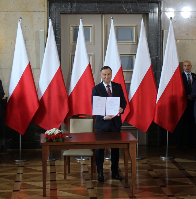 Prezydent Duda podpisał ustawę metropolitalną w Katowicach