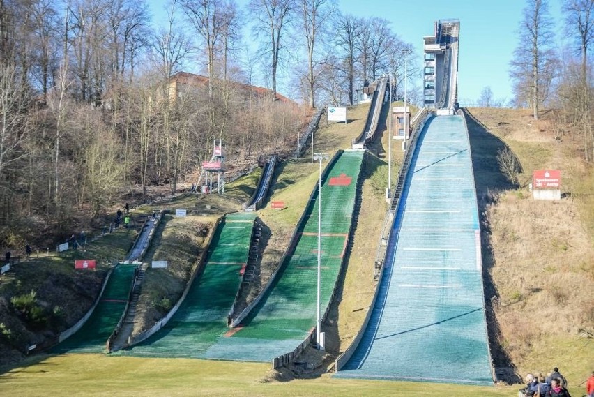 Po modernizacji obiektów w tym milenium, obecnie funkcjonują...