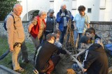 Noc Muzeów 2019 w Pińczowie. Archeolodzy zabrali gości w przeszłość - budowali dymarkę [ZDJĘCIA]