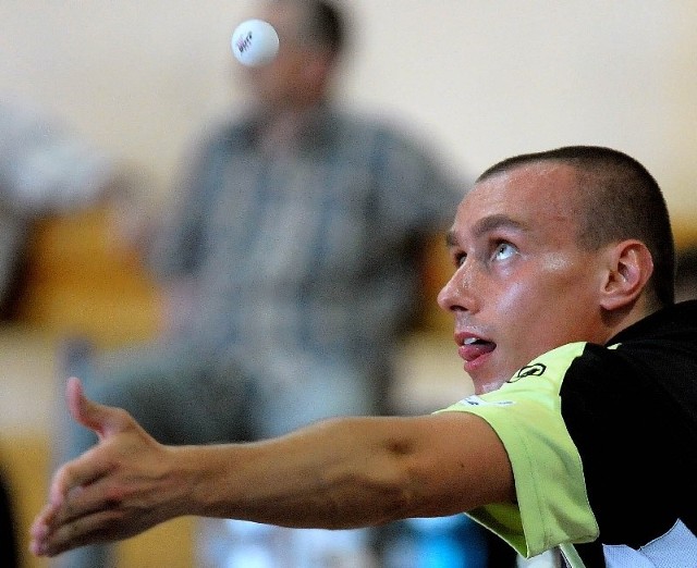 Piotr Chmiel wygrał kluczowy pojedynek z aktualnym wicemistrzem Polski.