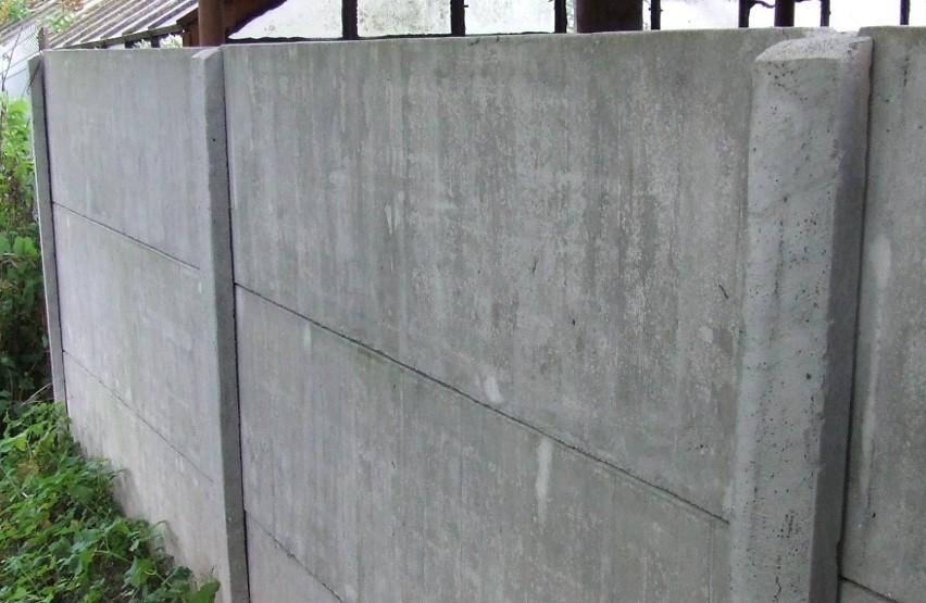 słupek ogrodzeniowy betonowy...