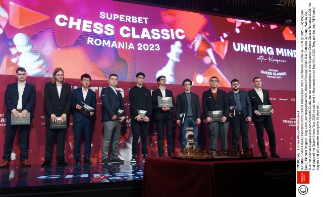 Uczestnicy turnieju w Bukareszcie.