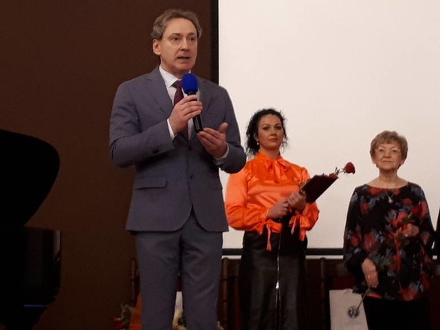 fot.Zwycięzcą plebiscytu  Sandomierzanin Roku za 2019 rok został historyk dr Roman Chyła.