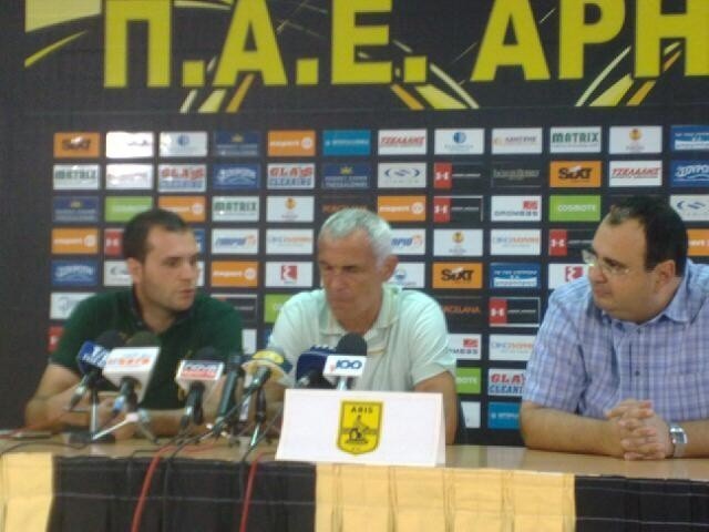 Hector Cuper (trener Arisu) docenia klasę Jagiellonii, ale wierzy, że to jego zespół wygra